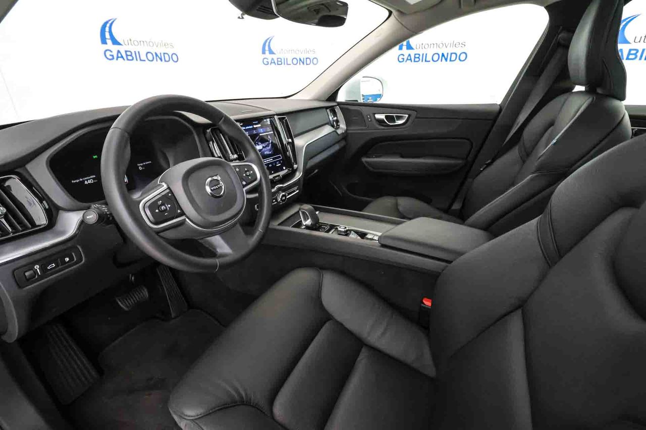 Volvo XC60 2.0 T6 AWD Recharge Core Auto - Foto 31