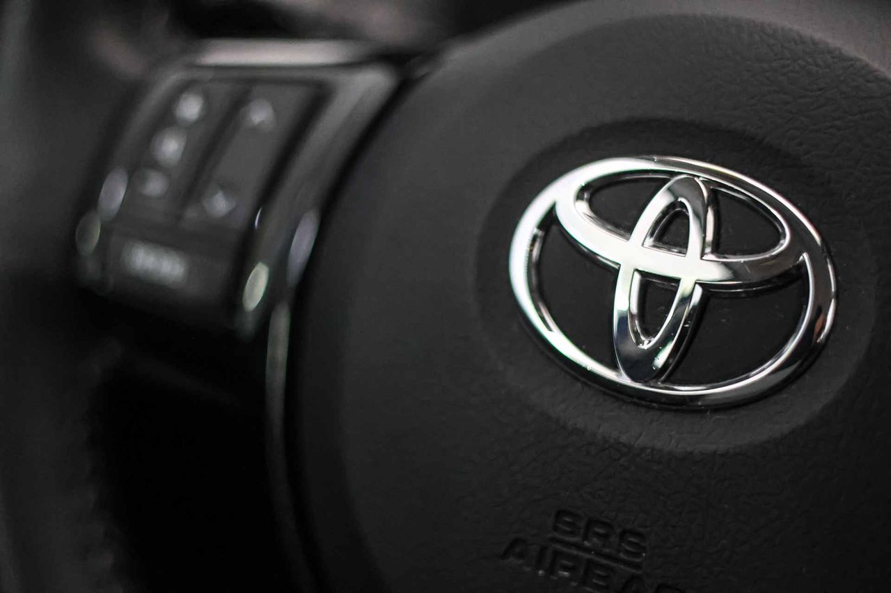 Toyota Yaris 1.5 100H Advance - Foto 36