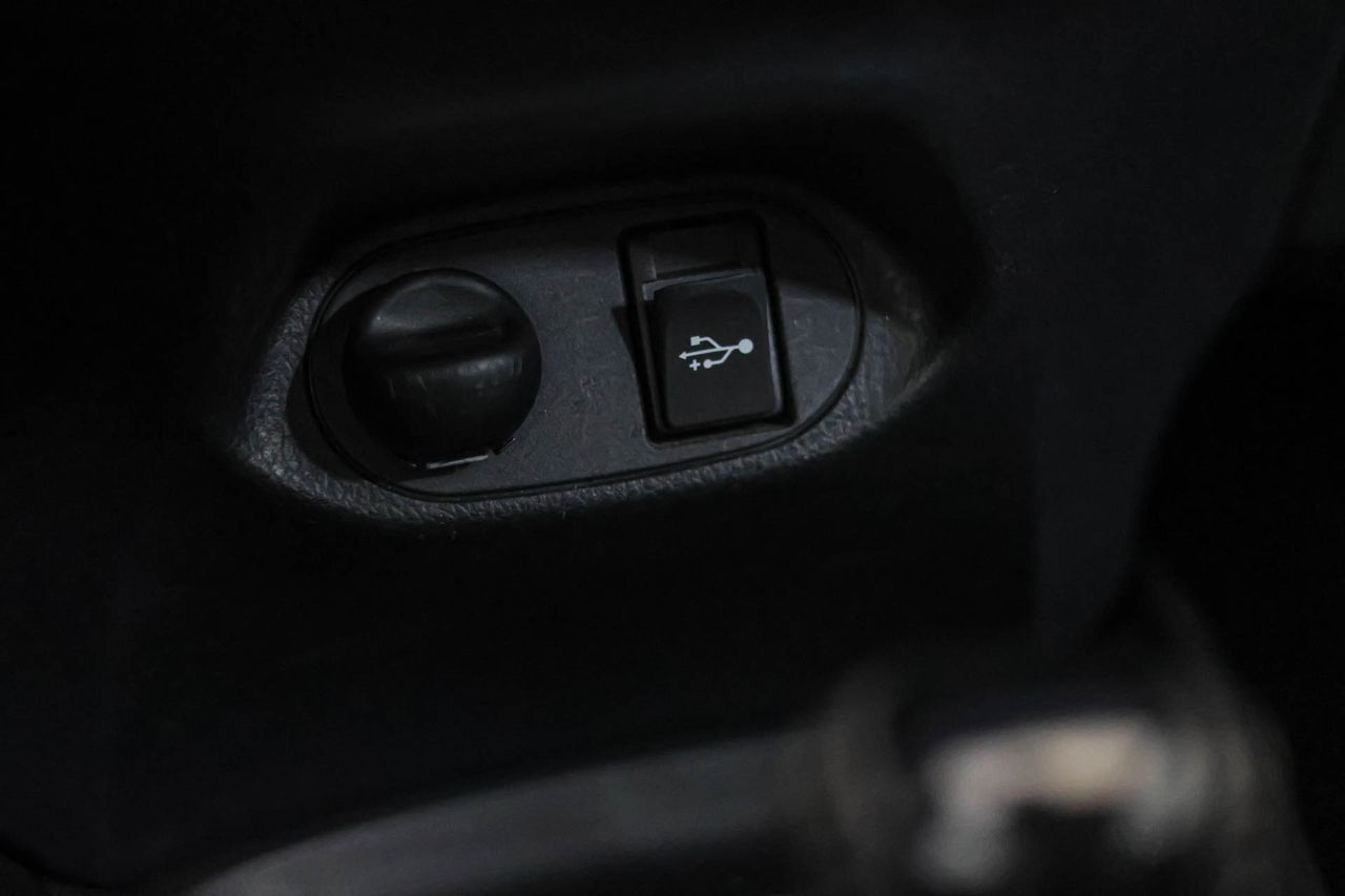 Toyota Yaris 1.5 100H Advance - Foto 45