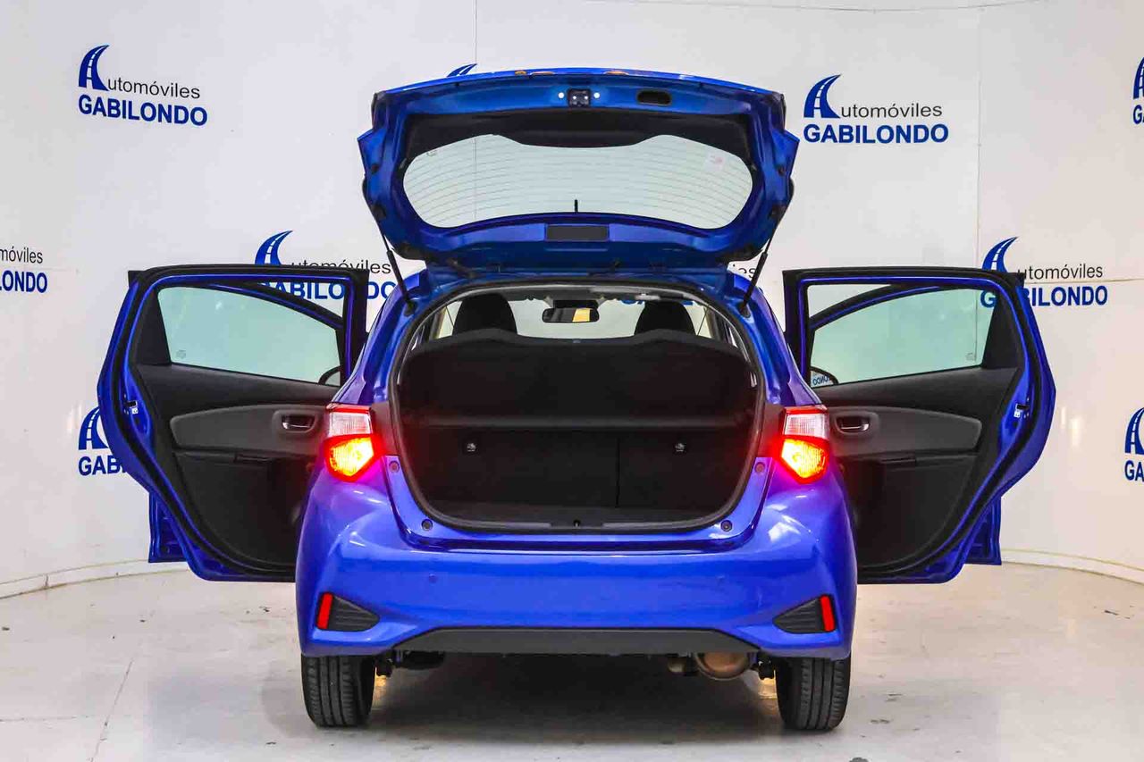 Toyota Yaris 1.5 100H Advance - Foto 25