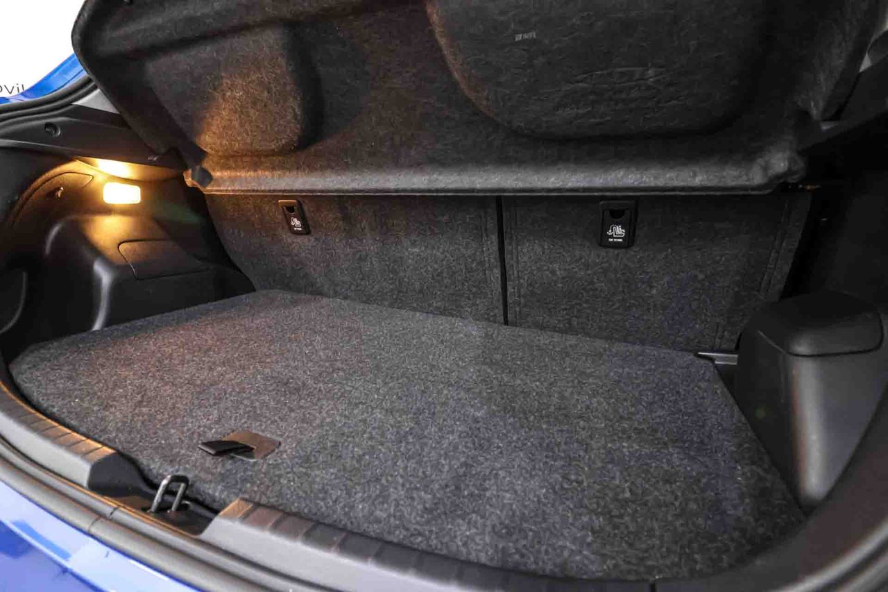 Toyota Yaris 1.5 100H Advance - Foto 55