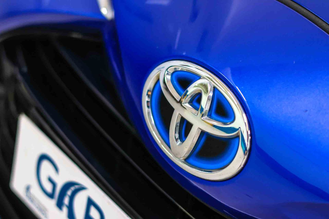 Toyota Yaris 1.5 100H Advance - Foto 9