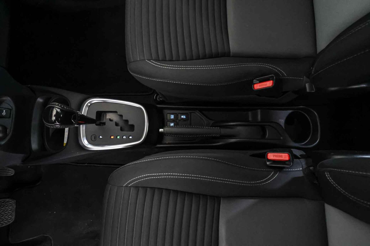 Toyota Yaris 1.5 100H Advance - Foto 48