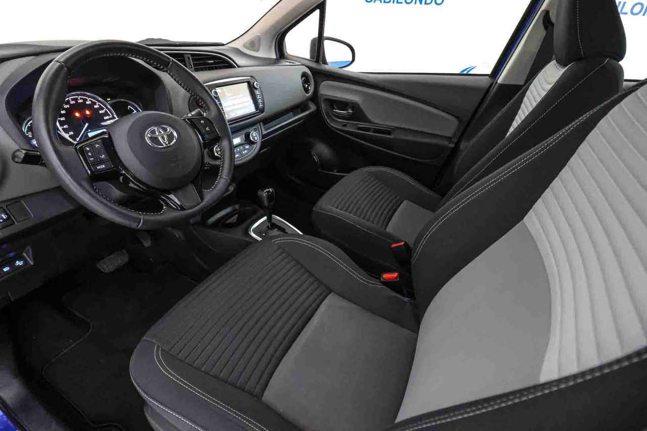 Toyota Yaris 1.5 100H Advance - Foto 28