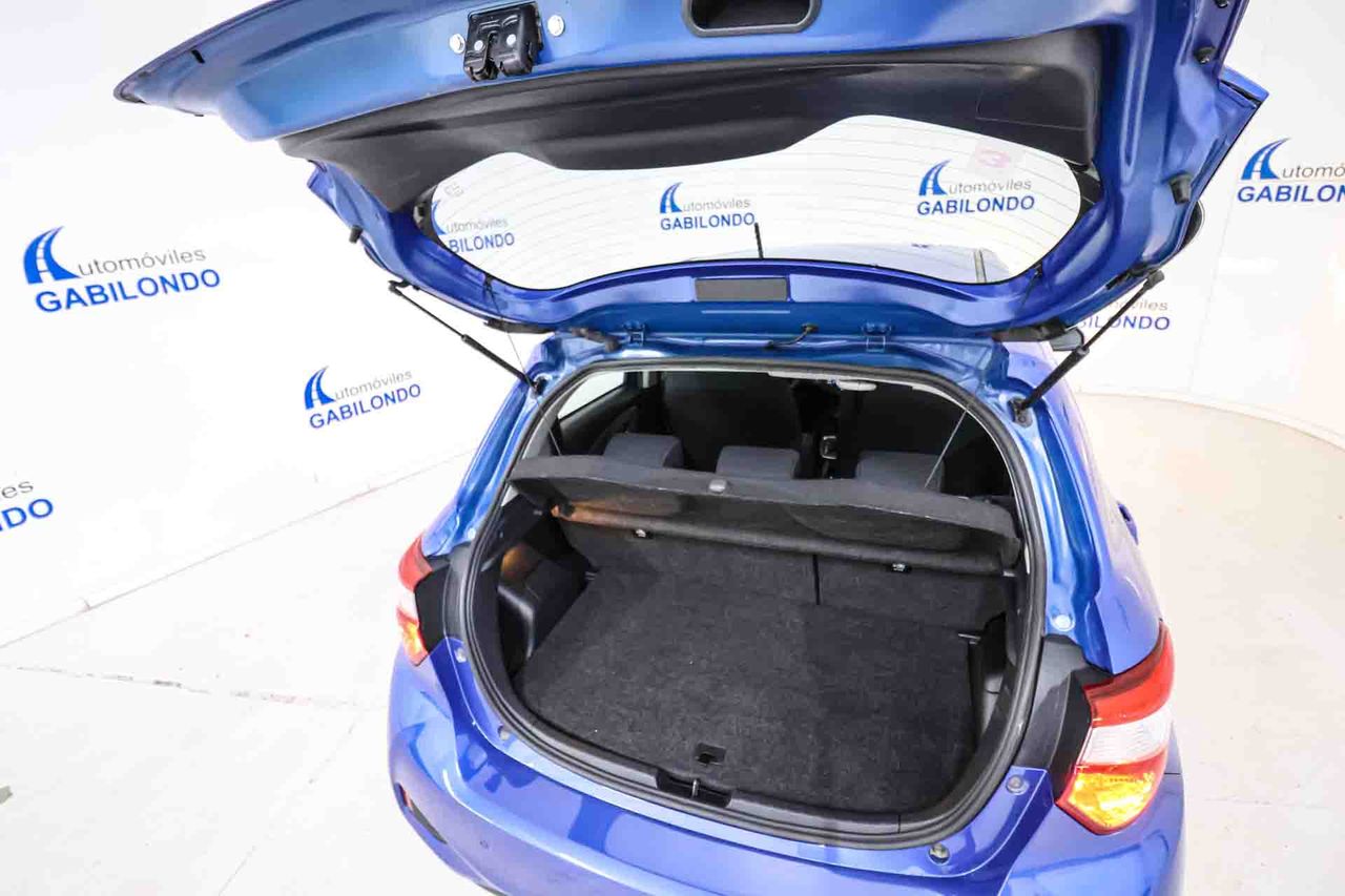 Toyota Yaris 1.5 100H Advance - Foto 54