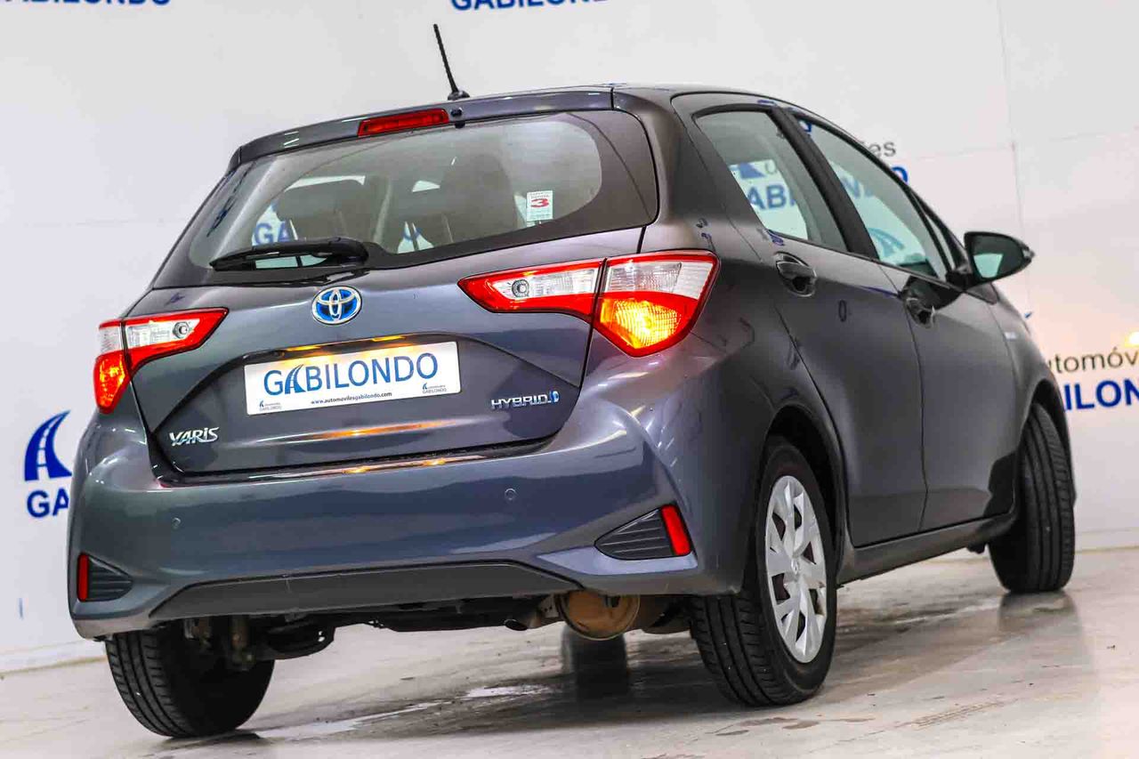 Toyota Yaris 1.5 100H Advance - Foto 26