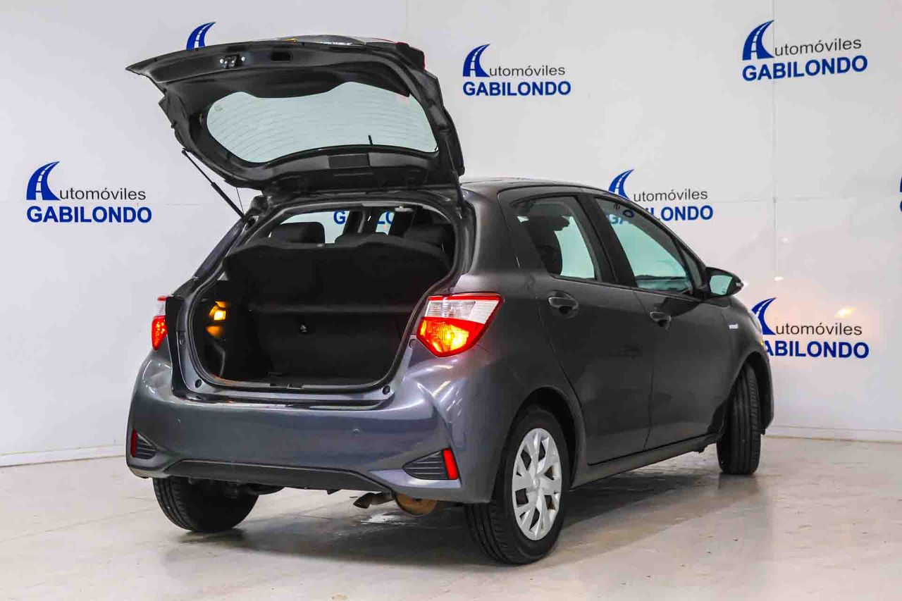 Toyota Yaris 1.5 100H Advance - Foto 17