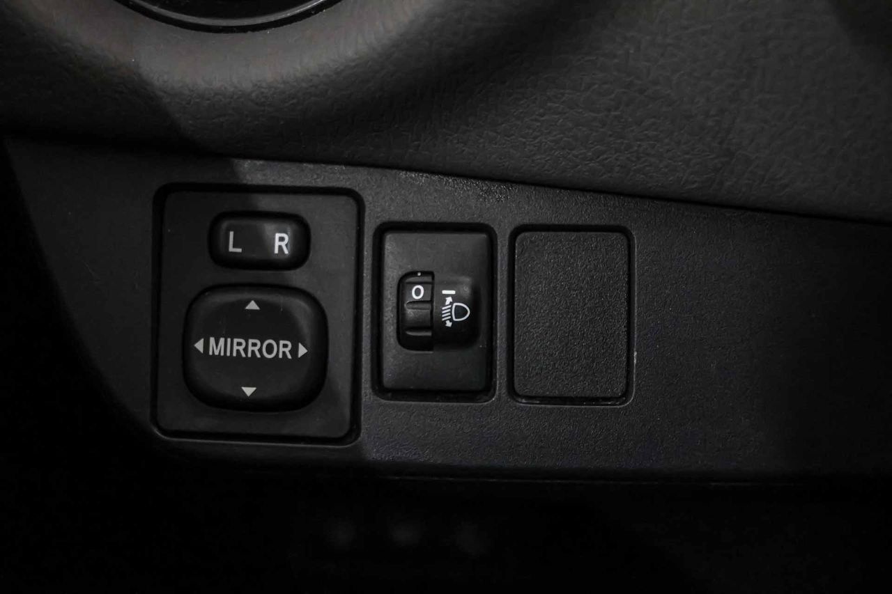 Toyota Yaris 1.5 100H Advance - Foto 31