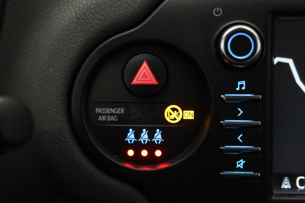 Toyota Yaris 1.5 100H Advance - Foto 47