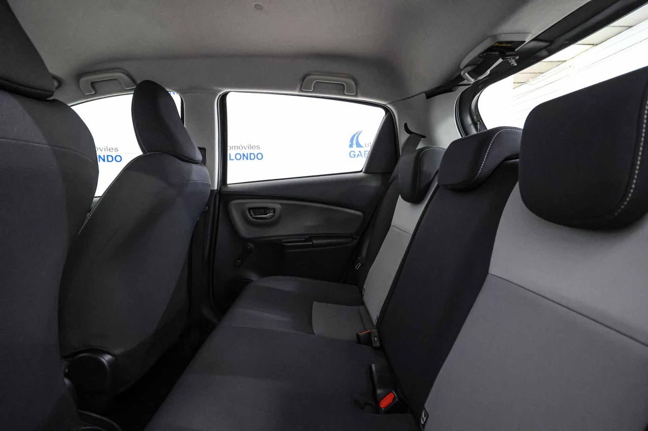 Toyota Yaris 1.5 100H Advance - Foto 50