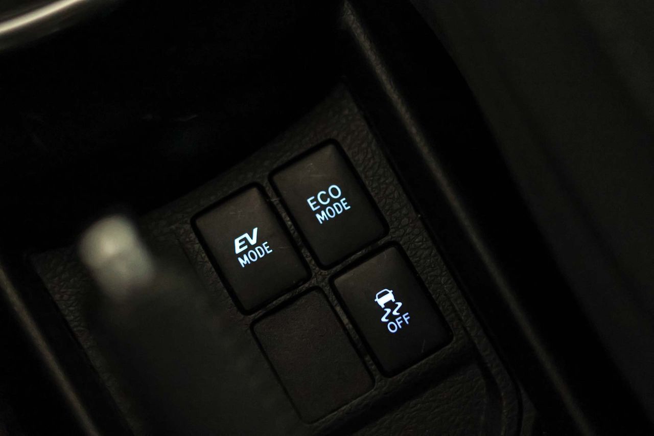 Toyota Yaris 1.5 100H Advance - Foto 44