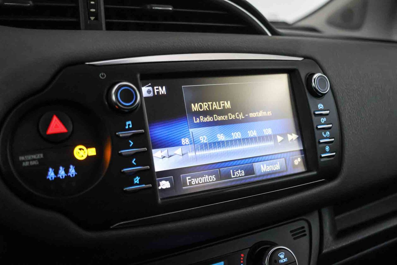 Toyota Yaris 1.5 100H Advance - Foto 54