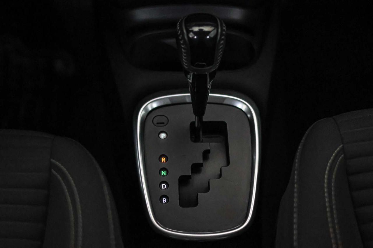 Toyota Yaris 1.5 100H Advance - Foto 43