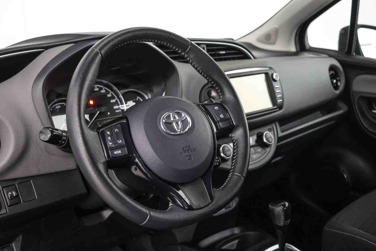 Toyota Yaris 1.5 100H Advance - Foto 6