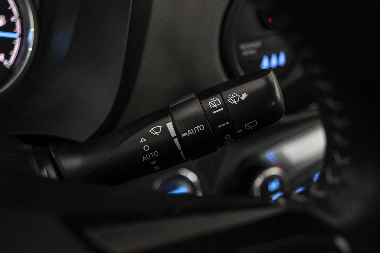 Toyota Yaris 1.5 100H Advance - Foto 39