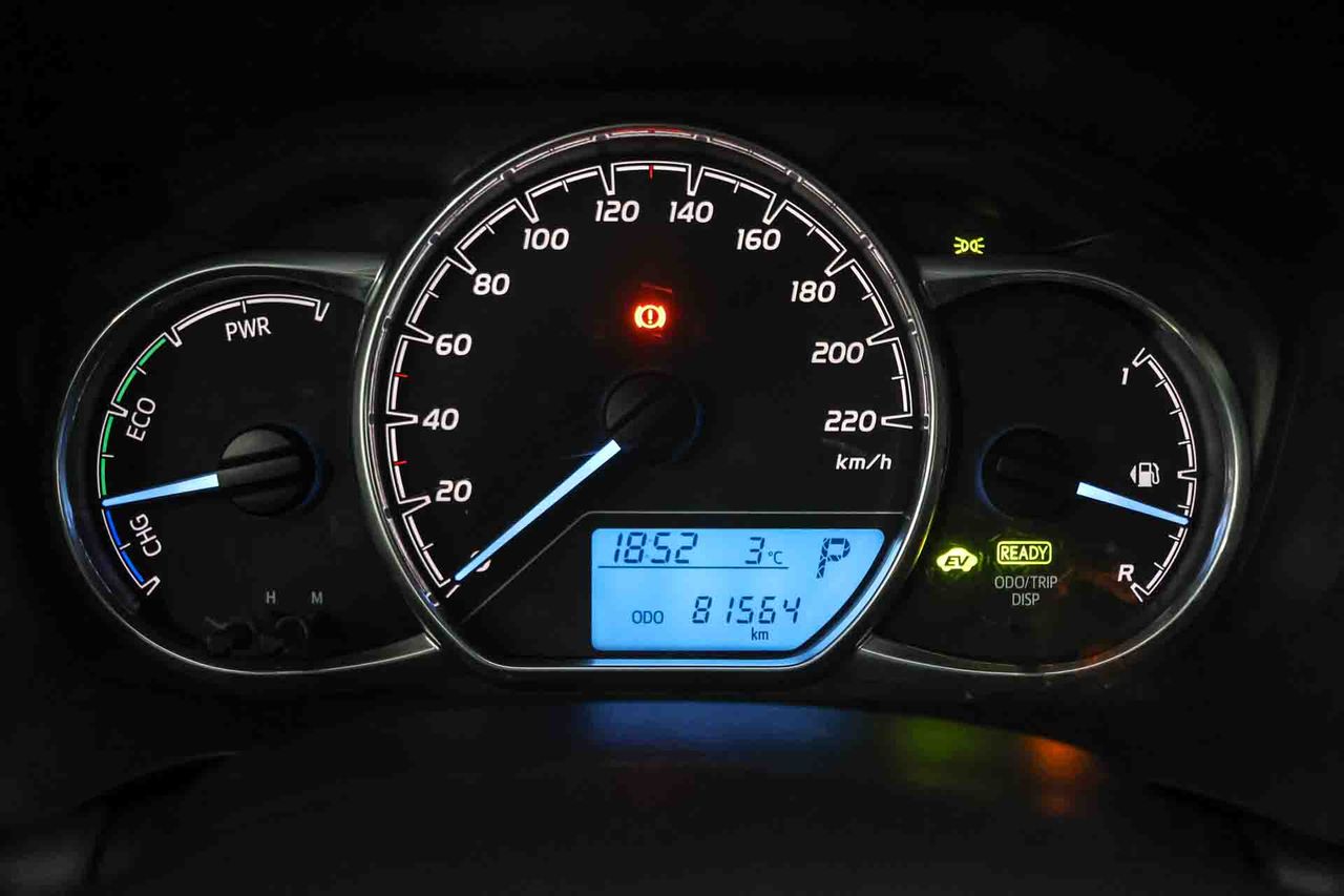 Toyota Yaris 1.5 100H Advance - Foto 41