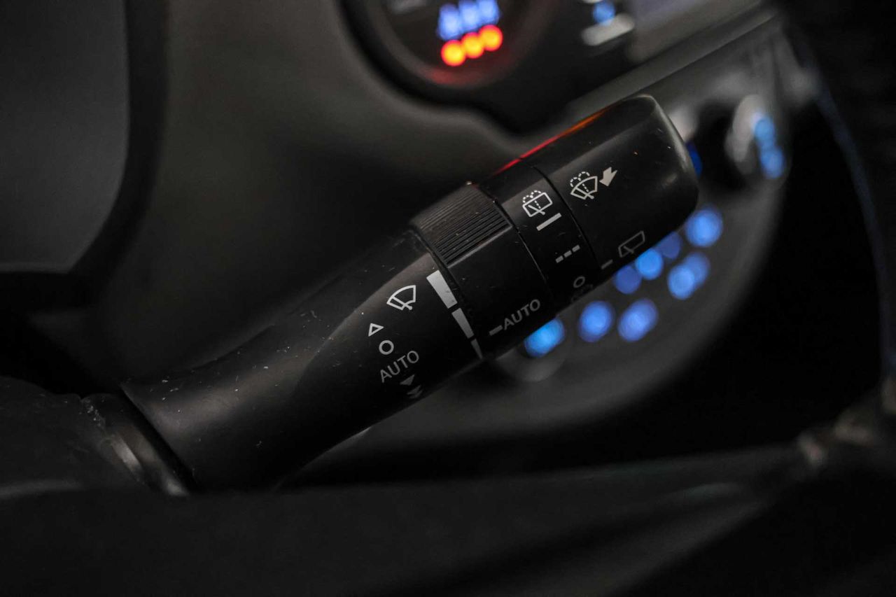 Toyota Yaris 1.5 100H Advance - Foto 37