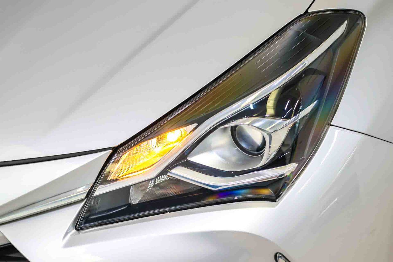 Toyota Yaris 1.5 100H Advance - Foto 17