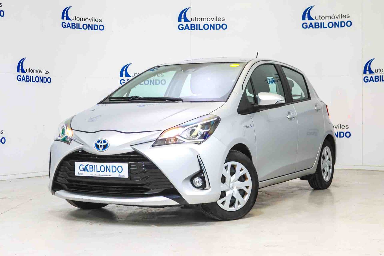 Toyota Yaris 1.5 100H Advance - Foto 9