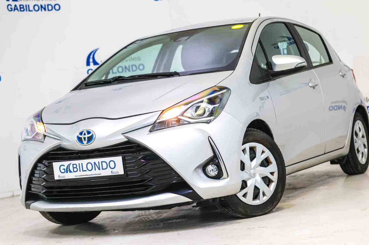 Toyota Yaris 1.5 100H Advance - Foto 23