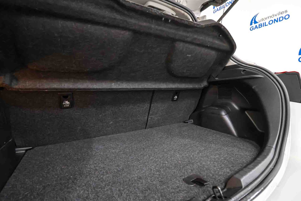 Toyota Yaris 1.5 100H Advance - Foto 50