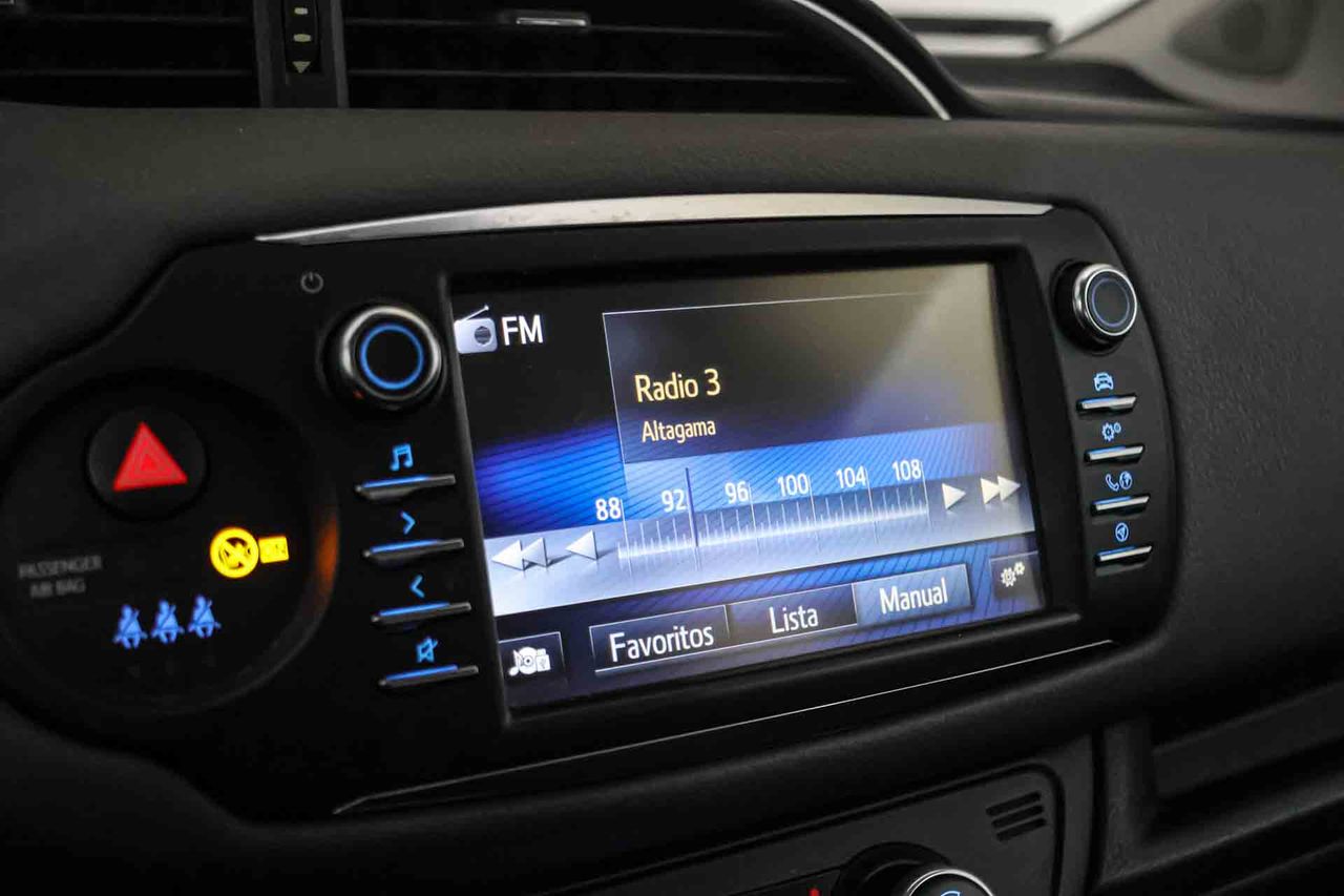 Toyota Yaris 1.5 100H Advance - Foto 51