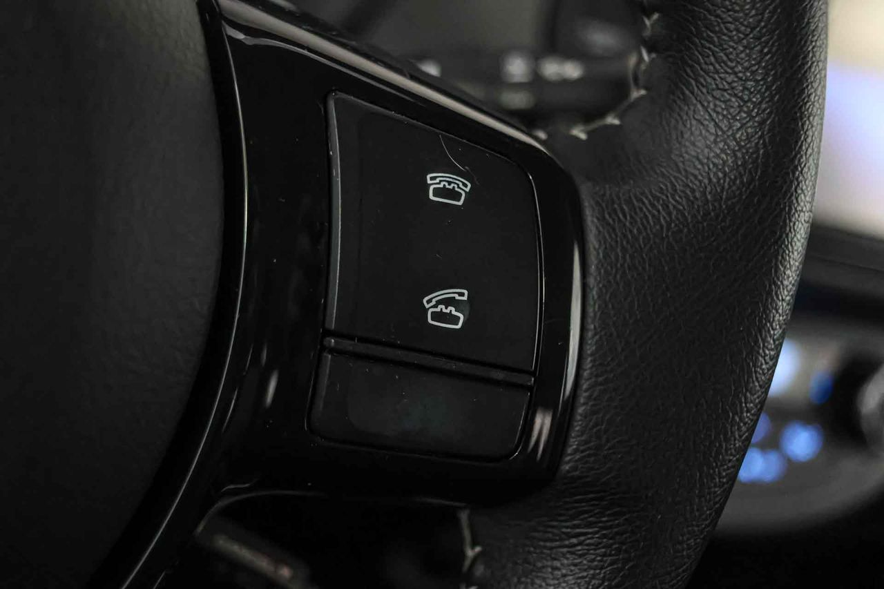 Toyota Yaris 1.5 100H Advance - Foto 35