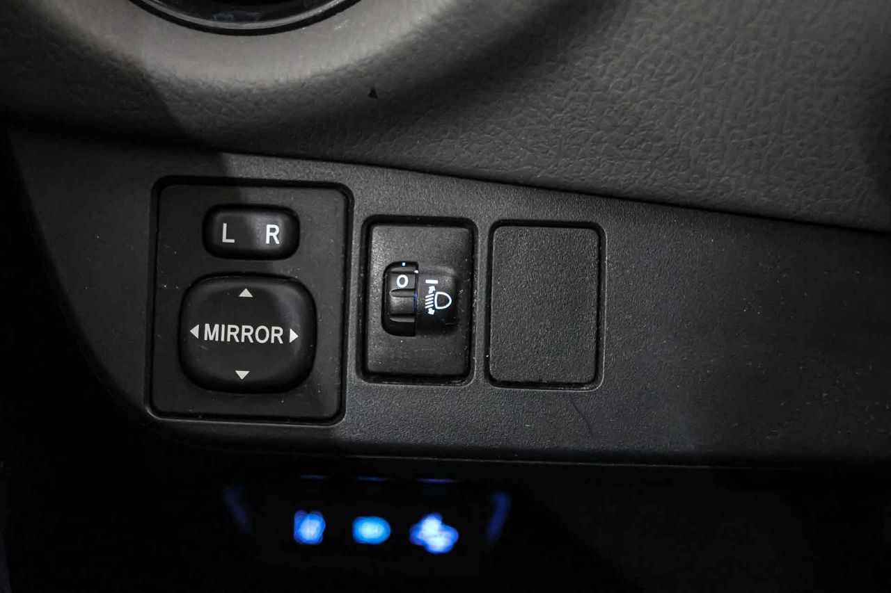 Toyota Yaris 1.5 100H Advance - Foto 30