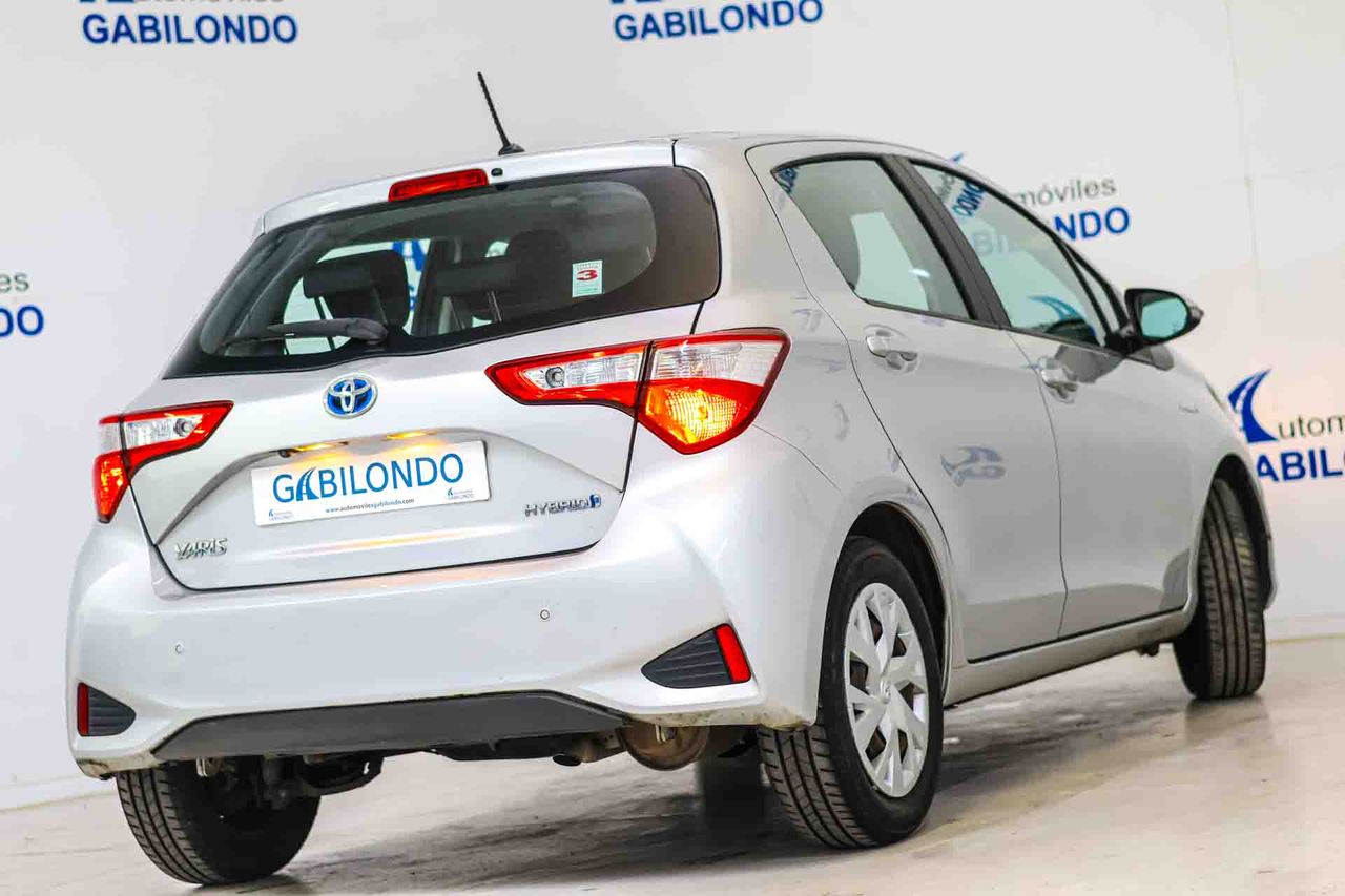Toyota Yaris 1.5 100H Advance - Foto 24