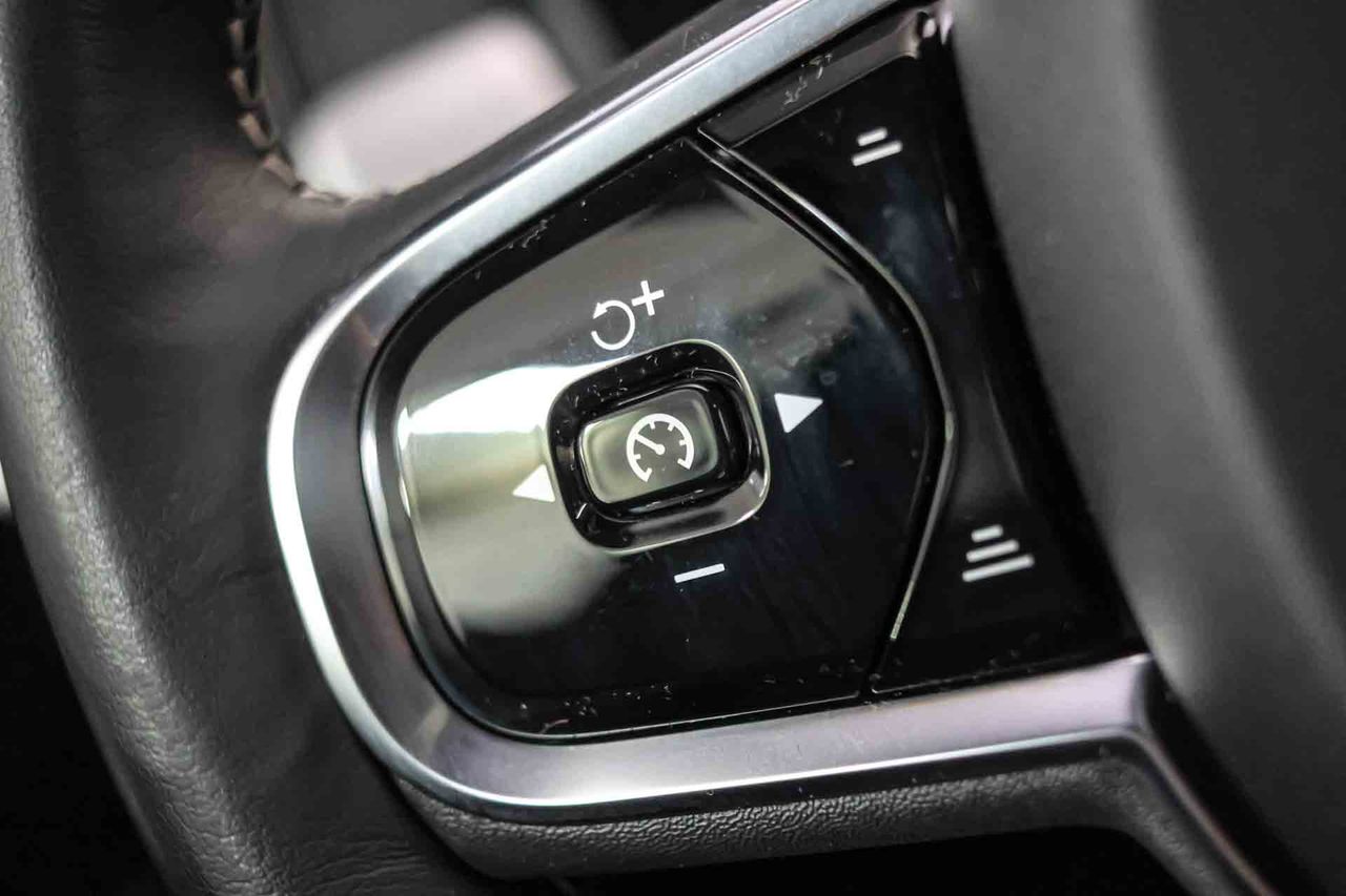 Volvo S90 2.0 B4 G R-Design Auto - Foto 39