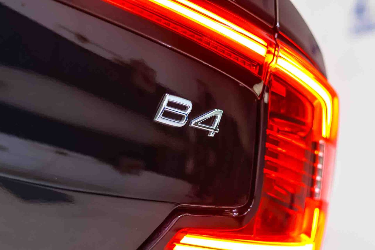 Volvo S90 2.0 B4 G R-Design Auto - Foto 13