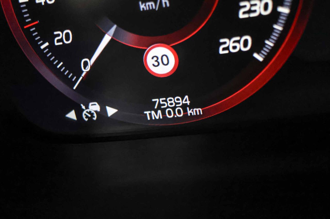 Volvo S90 2.0 B4 G R-Design Auto - Foto 7