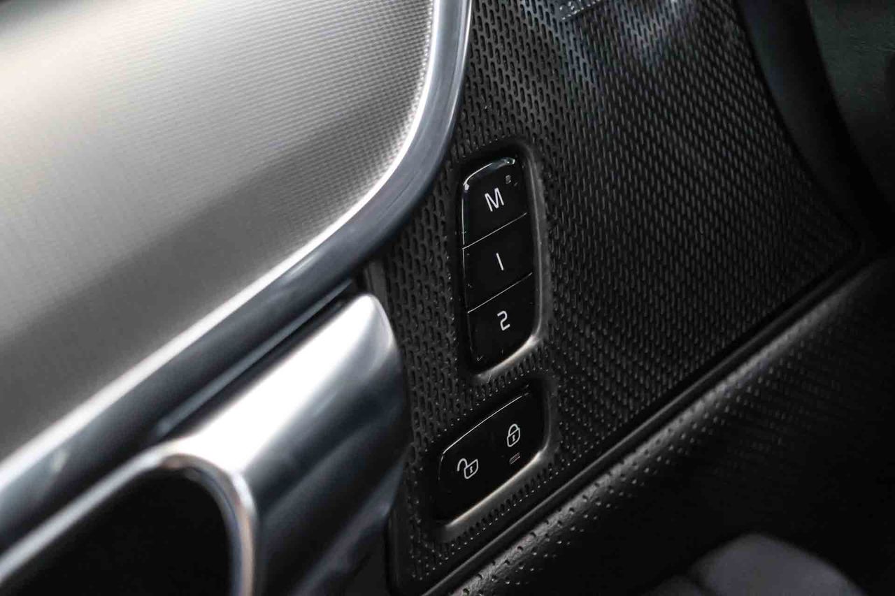 Volvo S90 2.0 B4 G R-Design Auto - Foto 34