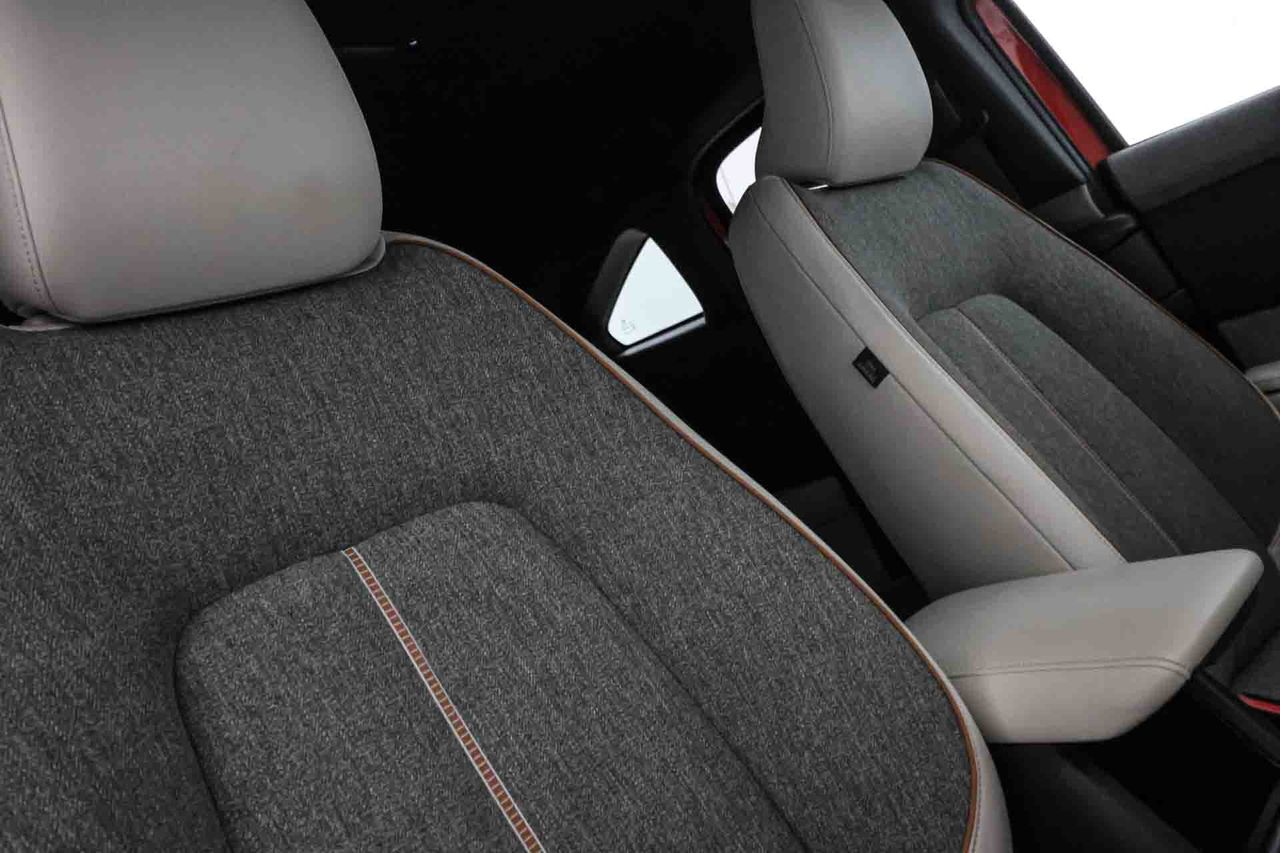 Mazda MX-30 e-SKYACTIVE 105kW Evolution Modern - Foto 55