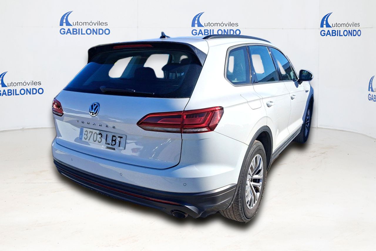 Volkswagen Touareg Pure 3.0 TDI 170kW (231CV) Tip 4Motion - Foto 3