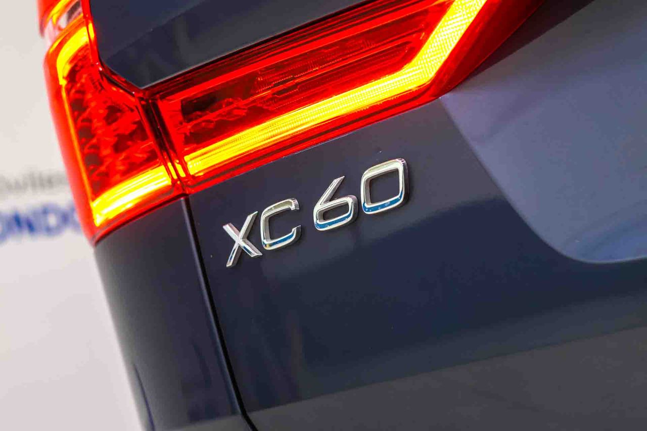 Volvo XC60 2.0 T6 AWD Recharge Inscription Auto - Foto 15