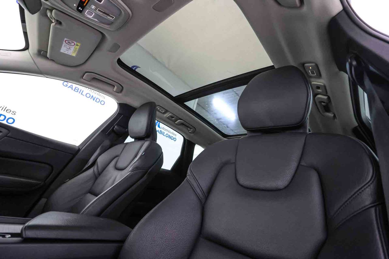 Volvo XC60 2.0 T6 AWD Recharge Inscription Auto - Foto 49