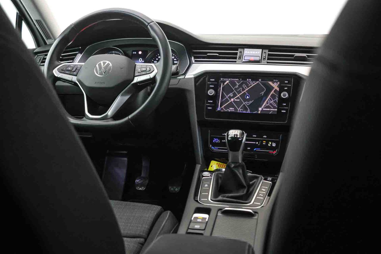 Volkswagen Passat Variant Business 1.5 TSI 110kW - Foto 33
