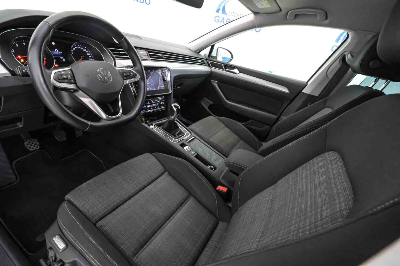 Volkswagen Passat Variant Business 1.5 TSI 110kW - Foto 27