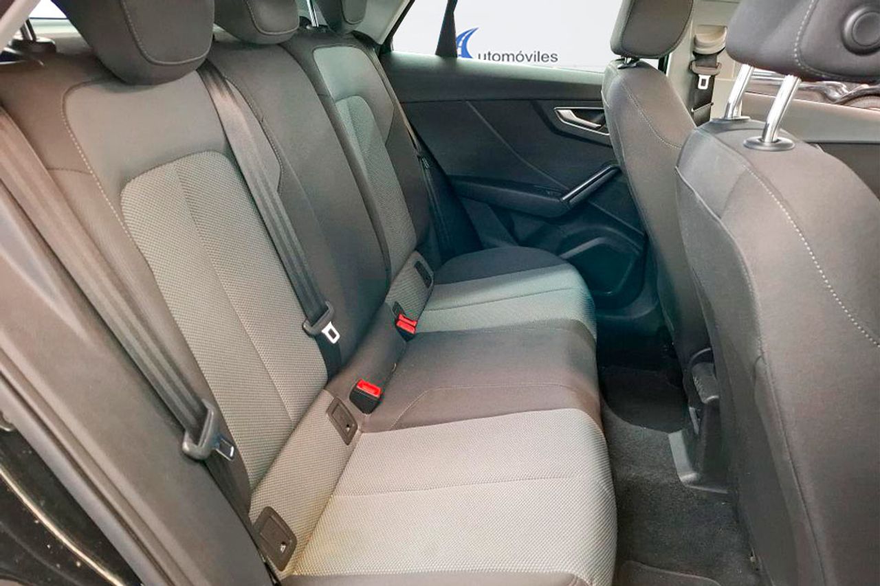 Audi Q2 35 TFSI 110kW (150CV) S tronic **Techo panorámico** - Foto 7