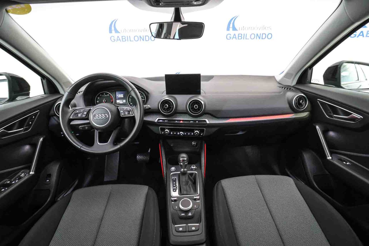 Audi Q2 35 TFSI 110kW (150CV) S tronic **Techo panorámico** - Foto 34