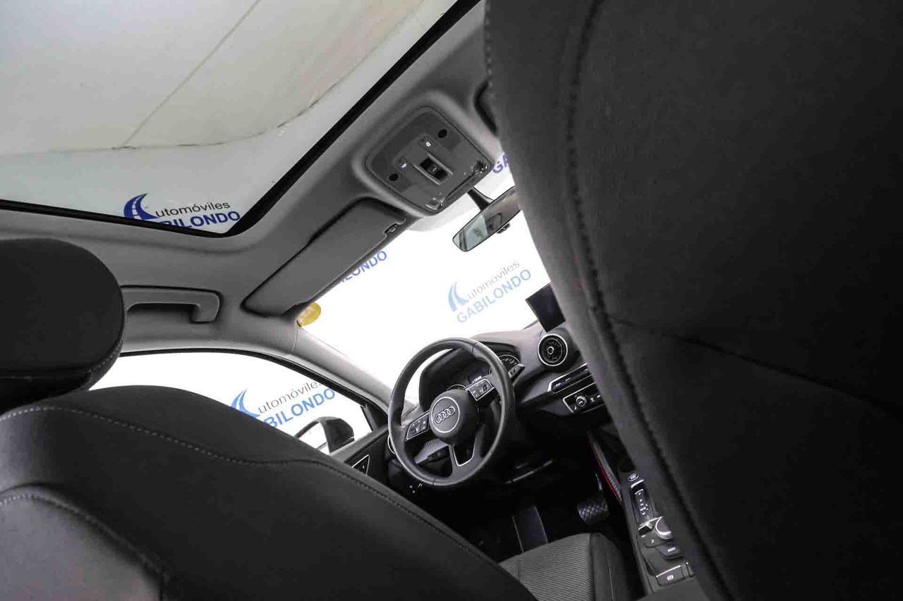 Audi Q2 35 TFSI 110kW (150CV) S tronic **Techo panorámico** - Foto 30