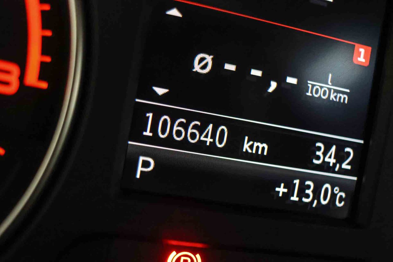 Audi Q2 35 TFSI 110kW (150CV) S tronic **Techo panorámico** - Foto 7