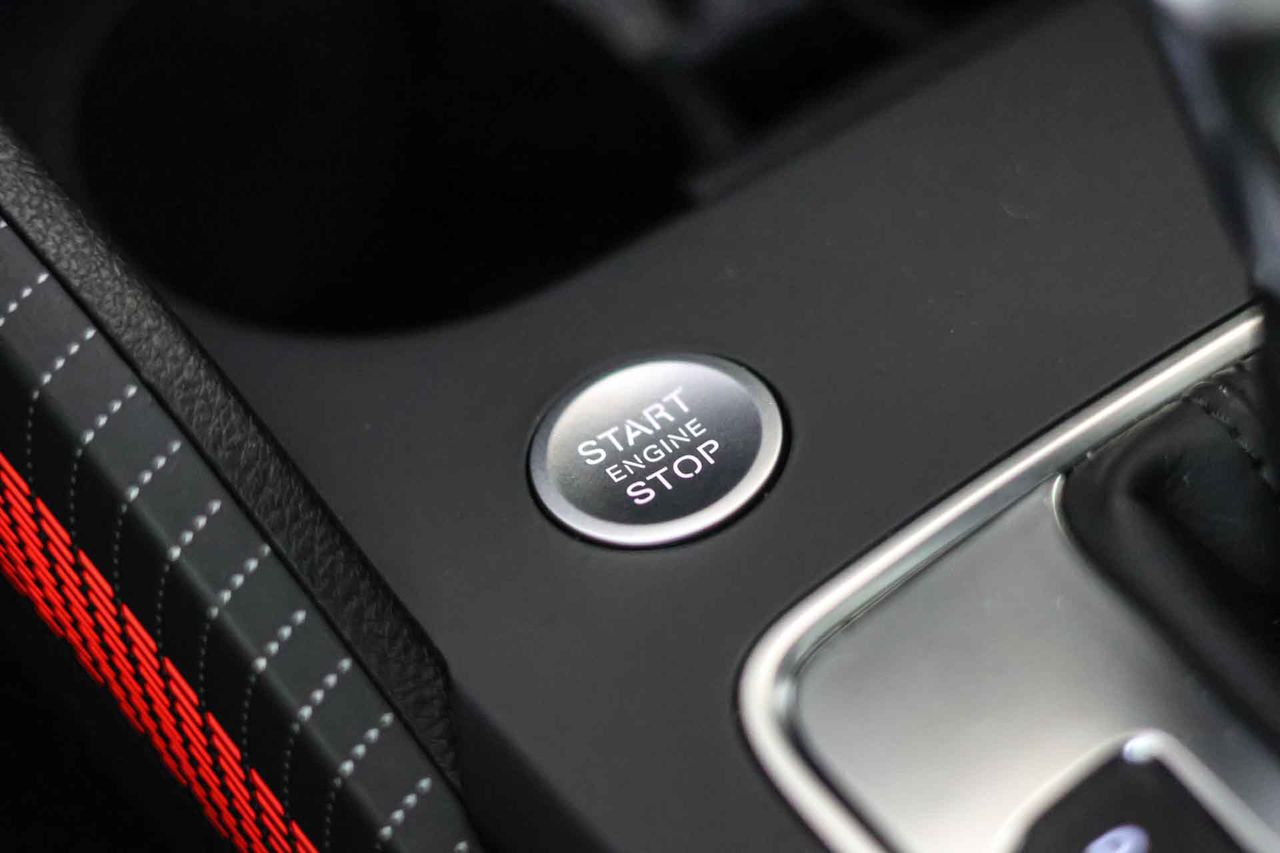 Audi Q2 35 TFSI 110kW (150CV) S tronic **Techo panorámico** - Foto 46