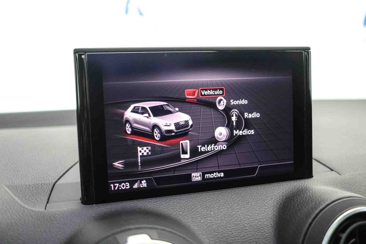 Audi Q2 35 TFSI 110kW (150CV) S tronic **Techo panorámico** - Foto 58