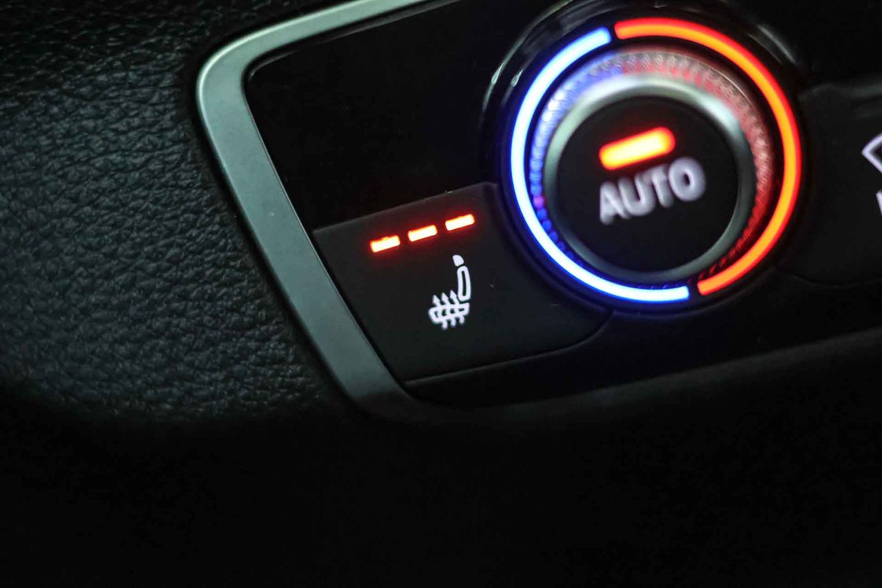 Audi Q2 35 TFSI 110kW (150CV) S tronic **Techo panorámico** - Foto 48