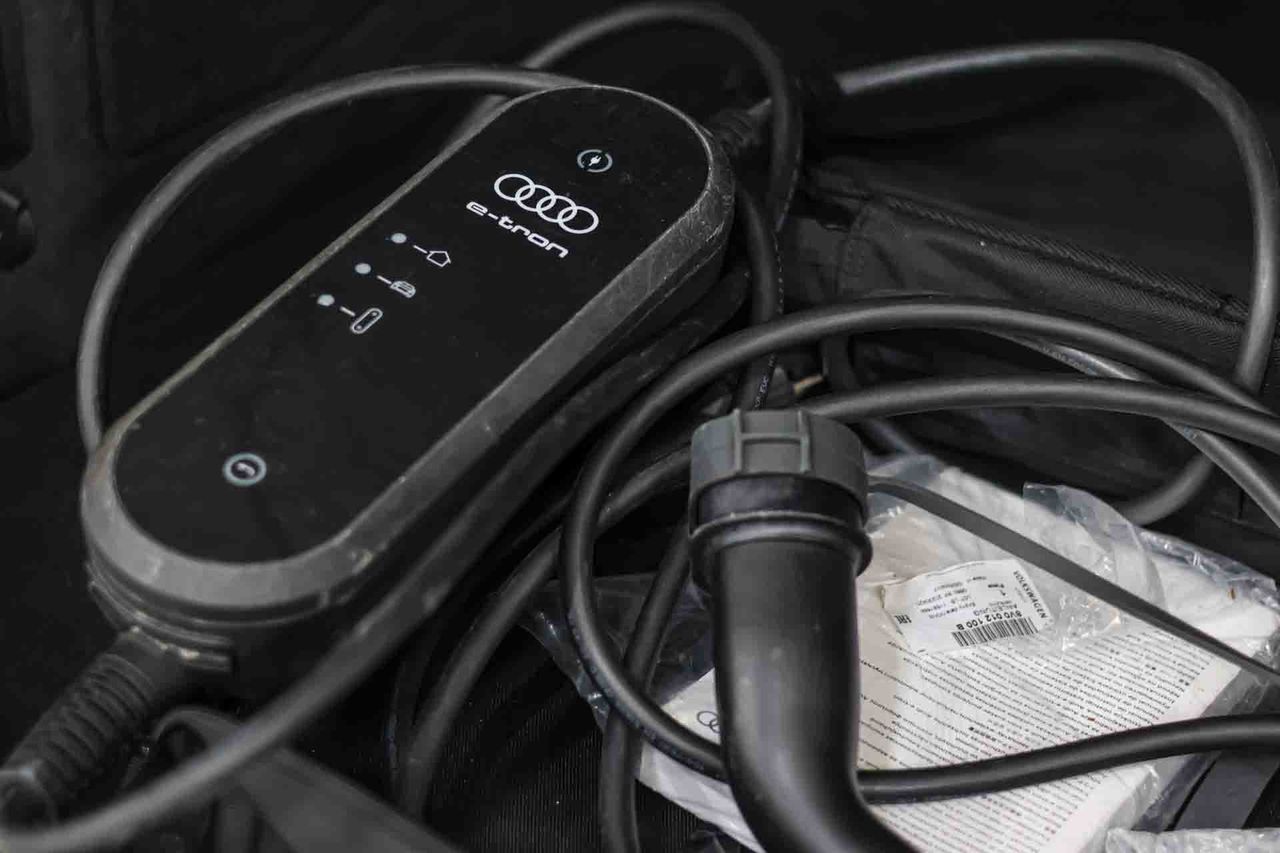 Audi Q3 Sportback 45 TFSIe S tronic **Techo panorámico** - Foto 64