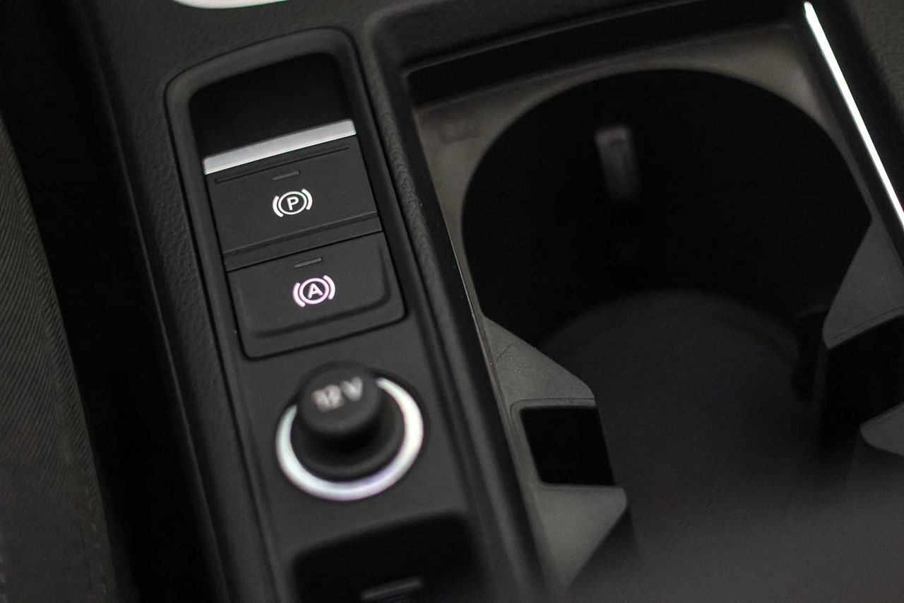 Audi Q3 Sportback 45 TFSIe S tronic **Techo panorámico** - Foto 45