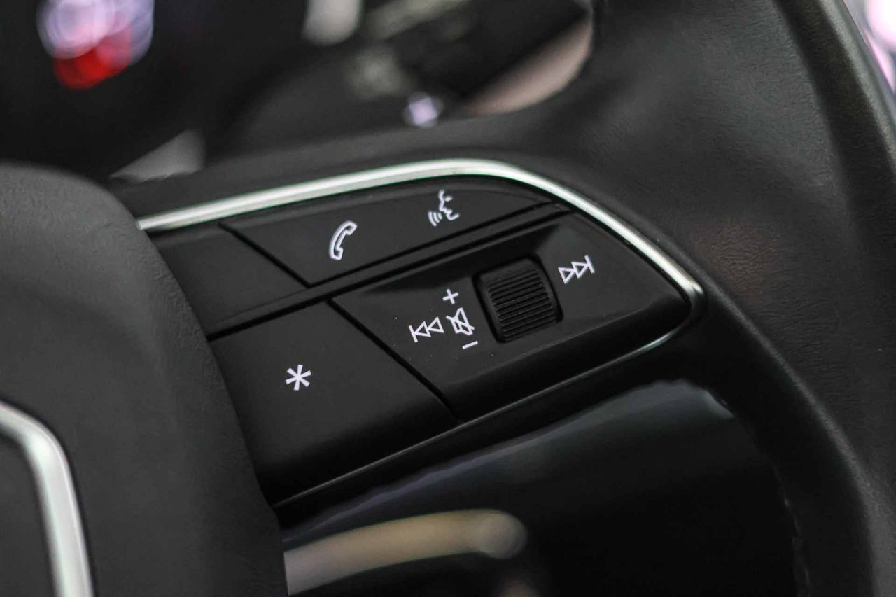 Audi Q3 Sportback 45 TFSIe S tronic **Techo panorámico** - Foto 42