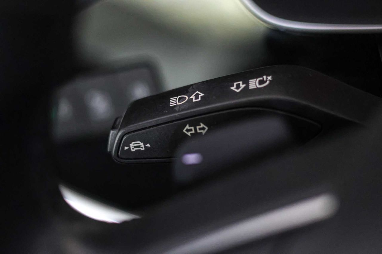 Audi Q3 Sportback 45 TFSIe S tronic **Techo panorámico** - Foto 40